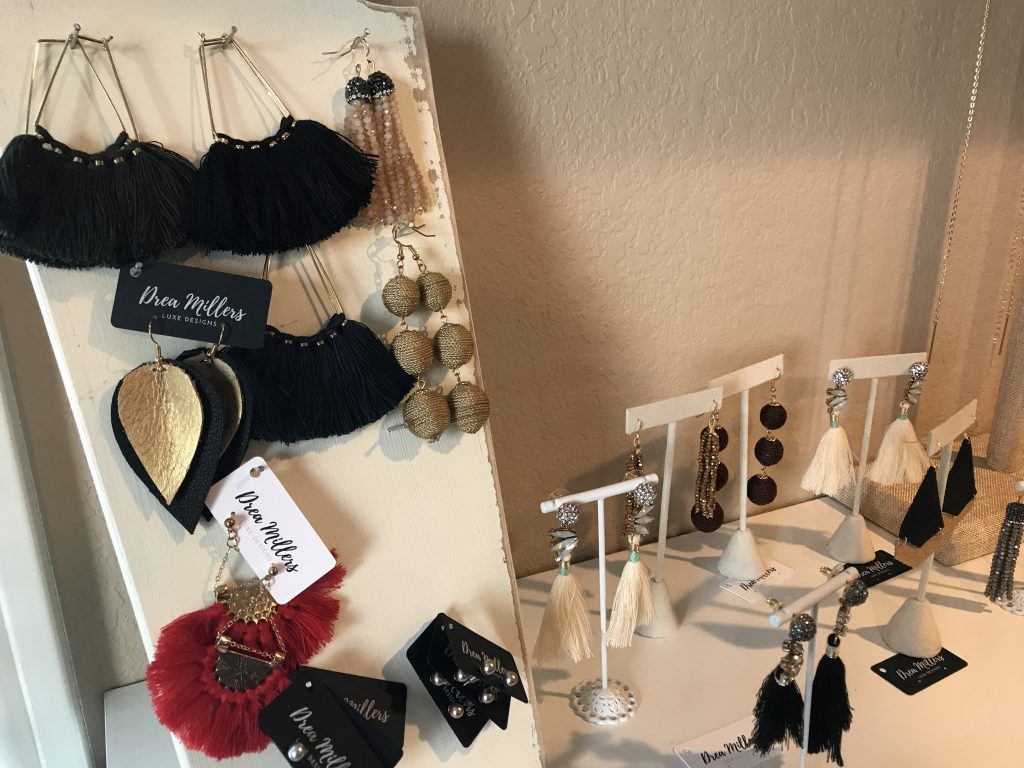 Round Rock Gift Guide - Haute Tots Boutique