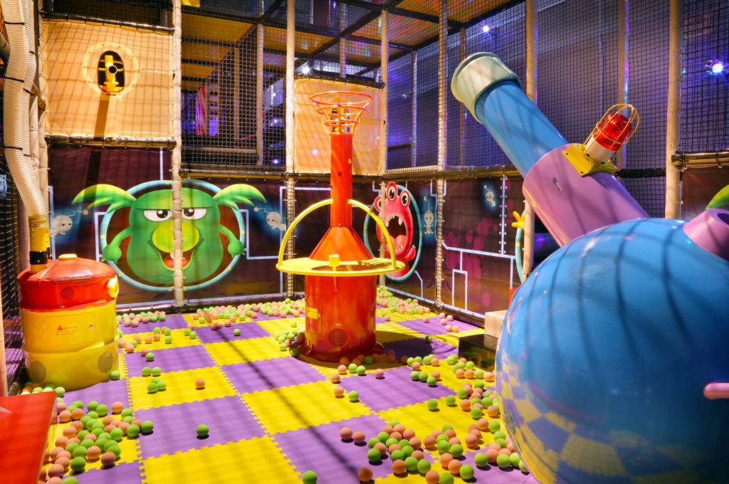 Catch Air Round Rock Ball Pit 
