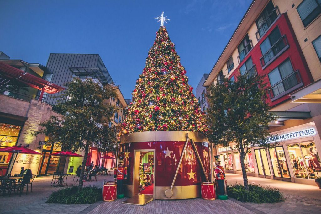 Holiday Events at The Domain 
