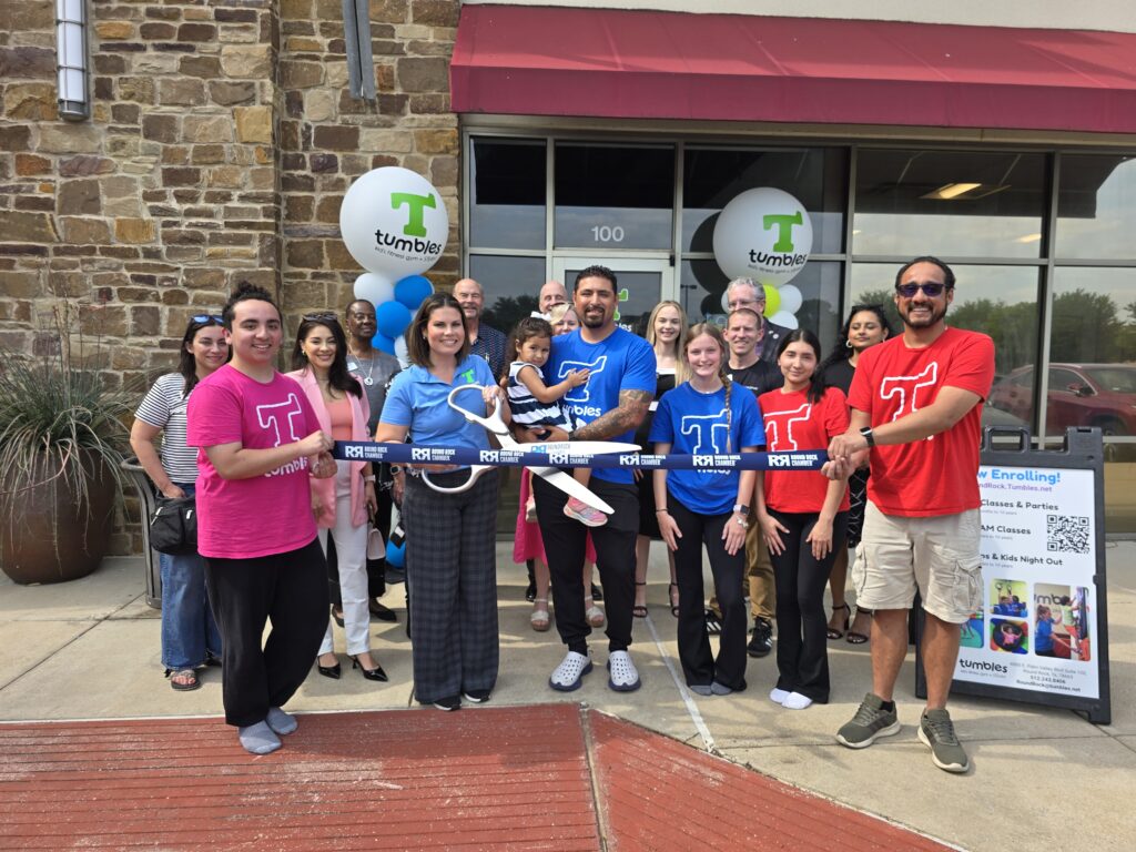 Tumbles Round Rock Ribbon Cutting