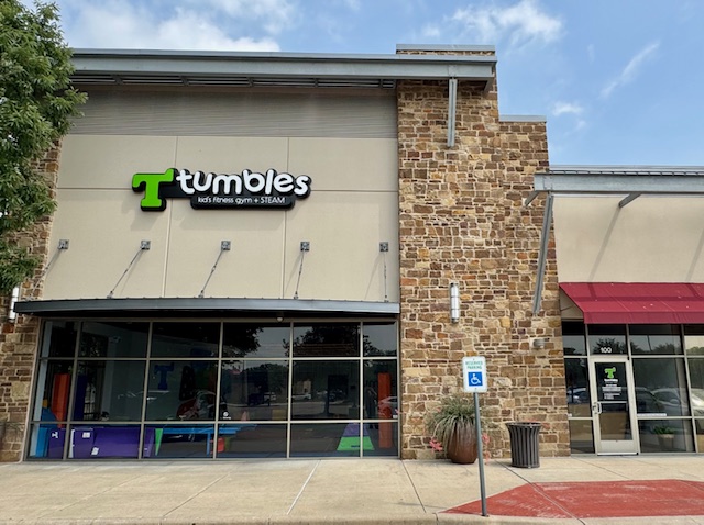 Picture of the outside store of Tumbles Round Rock